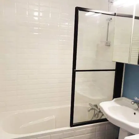 Large With Sea View Apartment *